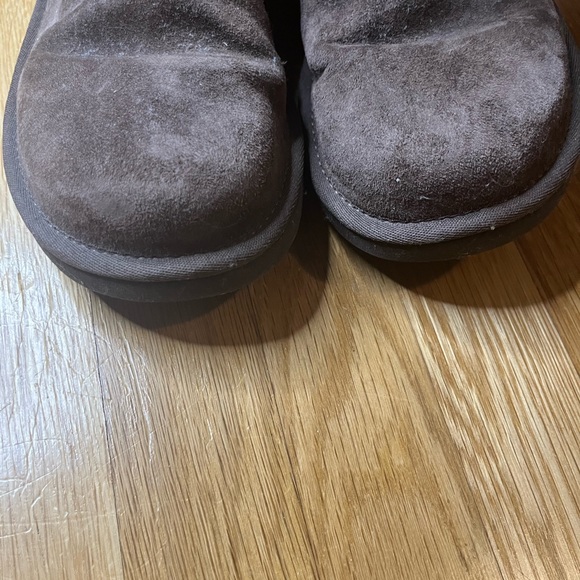 Ugg Boots - Picture 2 of 9